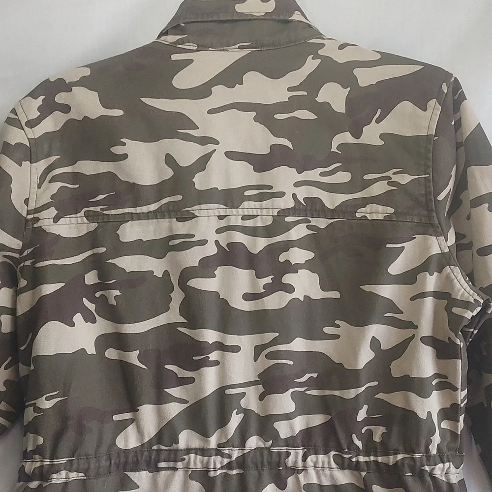 True Religion Womens Olive Camo Military Jacket Size Medium‎